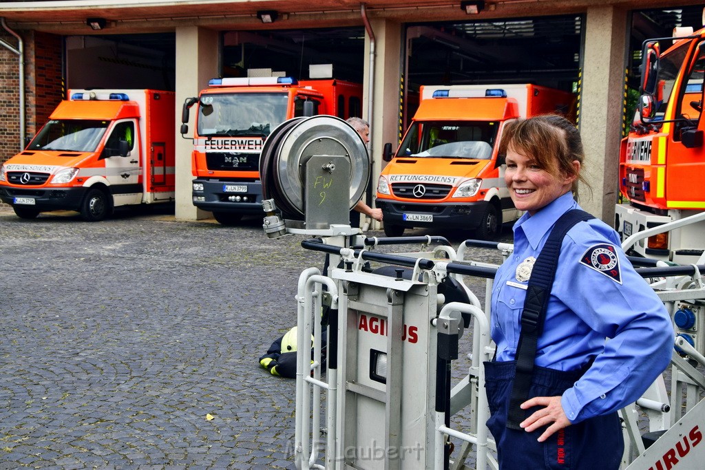 Feuerwehrfrau aus Indianapolis zu Besuch in Colonia 2016 P173.jpg - Miklos Laubert